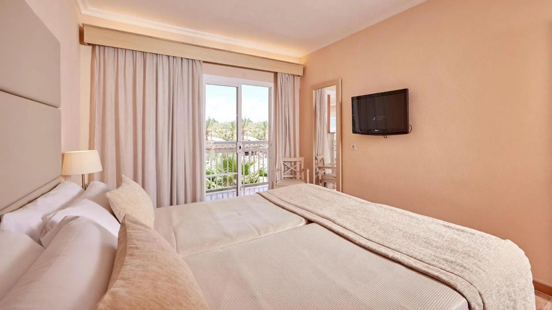 Zafiro Can Picafort Hotel apartamentowy